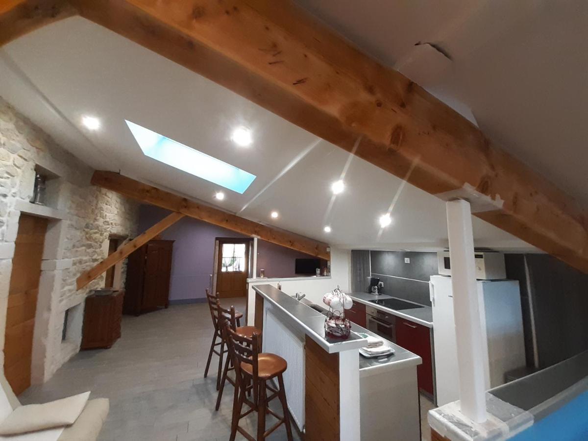 Gites Les Maisons Rouges Jasseron Exterior foto